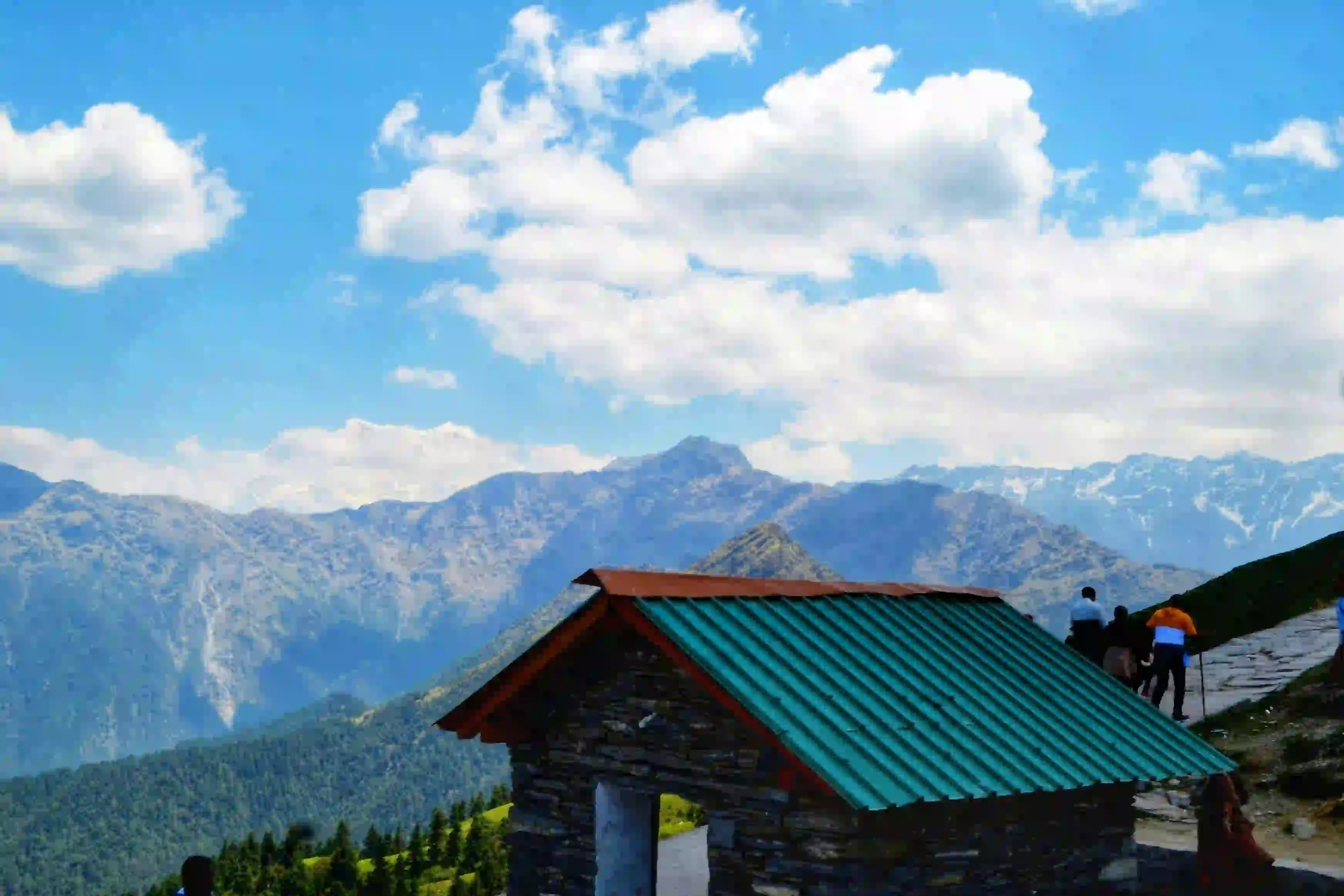 Panoramic Himalayan view from Chandrashila summit