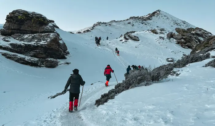 Climbing the final snow-covered stretch to Kedarkantha summit
